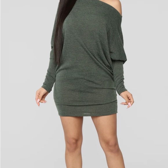 Fashion Nova Dress. - Picture 3 of 3